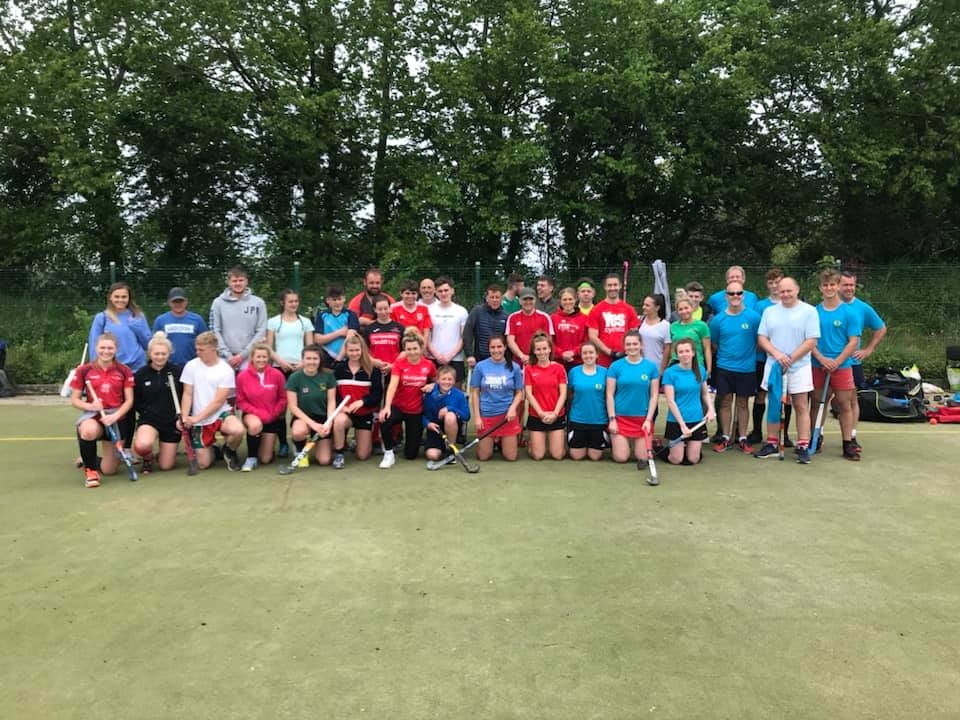 CKI Hockey Team Helps Raise Funds for Local Charities